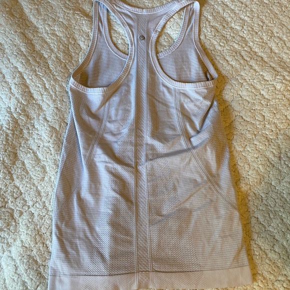 Lululemon Tank - Picture 2 of 3